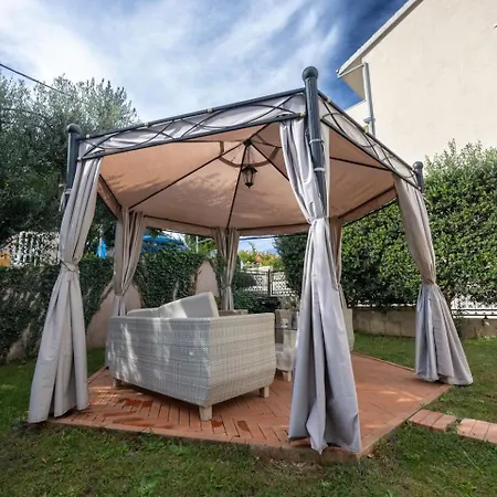 Vakantiehuis Darko - With Parking *